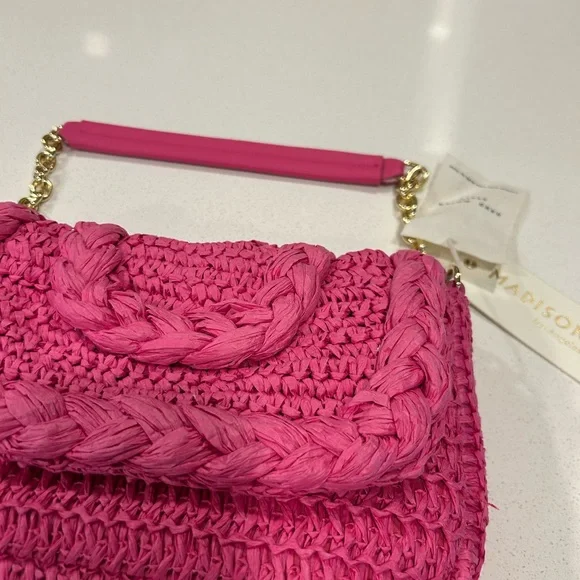 Madison West NWT Pink Woven Handbag with Gold Chain - Picture 9 of 13